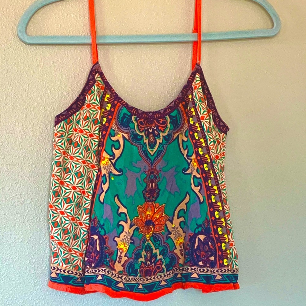 Flying Tomato crop tank top